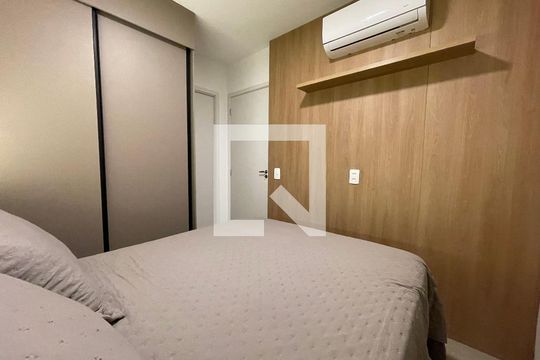 Suíte de casa de condomínio para alugar com 1 quarto, 25m² em Vila Butantã, São Paulo