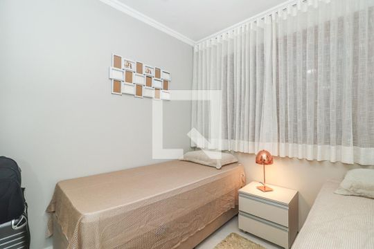 Quarto 1 de apartamento à venda com 4 quartos, 228m² em Jardim Itu, Porto Alegre