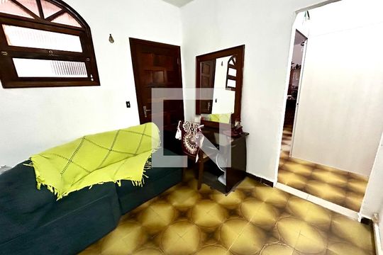 Edícula - Quarto de casa para alugar com 6 quartos, 500m² em Gopouva, Guarulhos