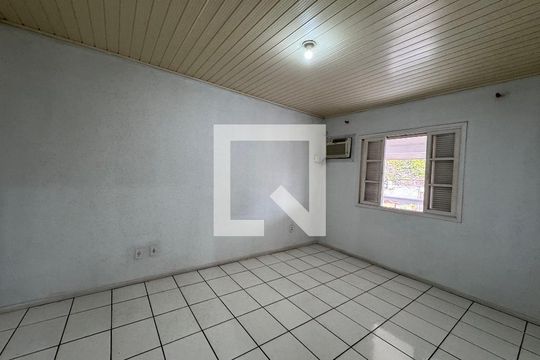 Quarto 1 de casa à venda com 4 quartos, 210m² em Scharlau, São Leopoldo
