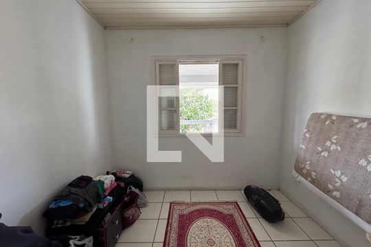 Quarto 2 de casa à venda com 4 quartos, 210m² em Scharlau, São Leopoldo