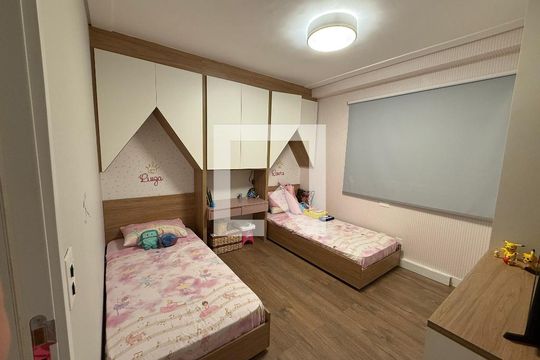 Quarto 2 de apartamento para alugar com 2 quartos, 110m² em Cambuí, Campinas