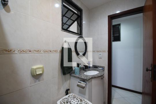 Suíte 1 - Banheiro de casa à venda com 3 quartos, 135m² em Taquara, Rio de Janeiro