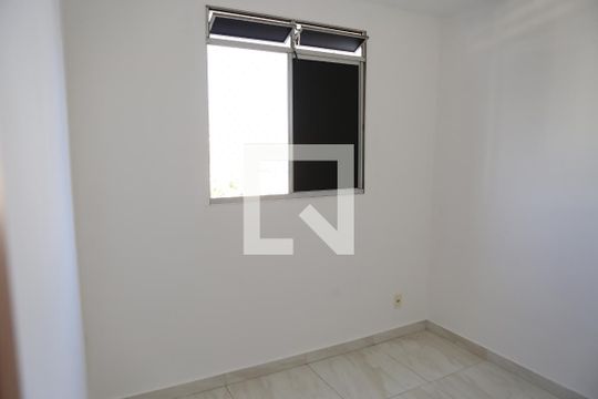 Quarto 2 de apartamento para alugar com 2 quartos, 46m² em Califórnia, Contagem