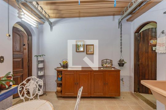 Área de Serviço de casa à venda com 2 quartos, 117m² em Vila Gumercindo, São Paulo