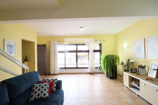 Sala de casa à venda com 6 quartos, 270m² em Vila Andrade, São Paulo