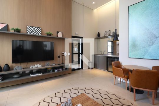 Área comum de apartamento para alugar com 3 quartos, 73m² em Pinheiros, São Paulo