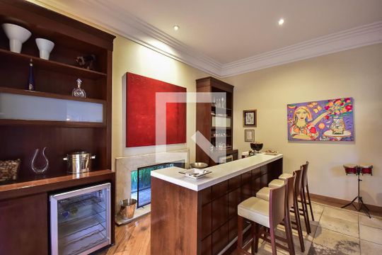 Espaço Bar de casa à venda com 5 quartos, 715m² em Morumbi, São Paulo