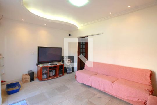 Sala de TV de casa à venda com 5 quartos, 357m² em Esplanada, Belo Horizonte