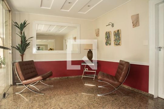Hall social de apartamento à venda com 3 quartos, 220m² em Vila Clementino, São Paulo