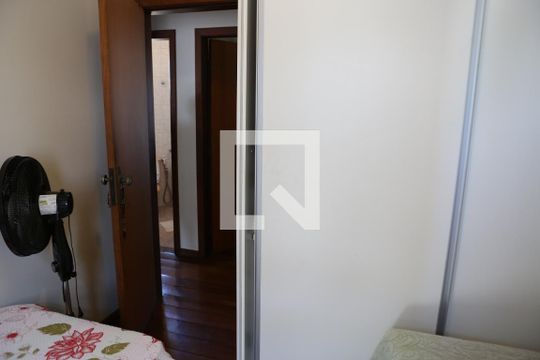 Quarto 1 de apartamento à venda com 3 quartos, 86m² em Santa Cruz Industrial, Contagem