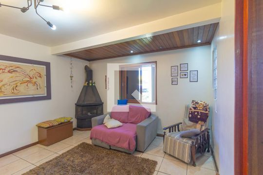 Sala de casa para alugar com 4 quartos, 260m² em Olaria, Canoas