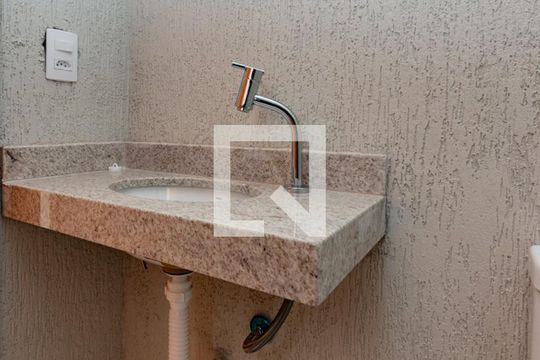 Lavabo de apartamento à venda com 3 quartos, 111m² em Minas Brasil, Belo Horizonte