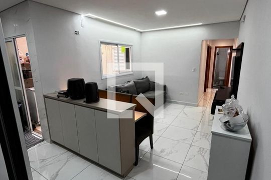 Sala de apartamento à venda com 2 quartos, 56m² em Vila Amabile Pezzolo, Santo André
