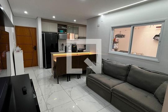 Sala de apartamento à venda com 2 quartos, 56m² em Vila Amabile Pezzolo, Santo André