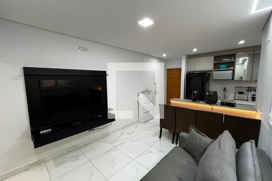 Sala de apartamento à venda com 2 quartos, 56m² em Vila Amabile Pezzolo, Santo André