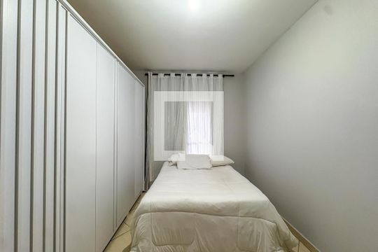 Quarto 1 de casa à venda com 7 quartos, 432m² em Parque Terra Nova Ii, São Bernardo do Campo