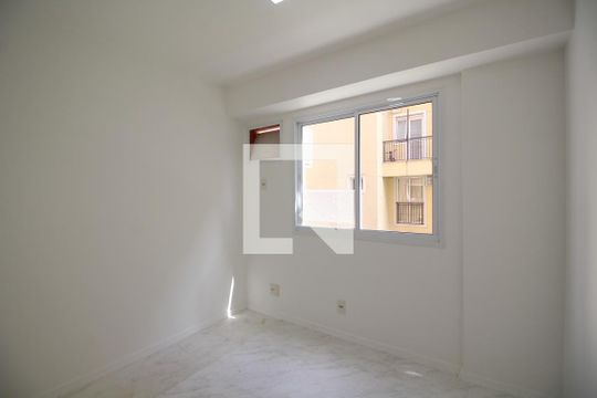 Suíte 1 de apartamento à venda com 2 quartos, 100m² em Taquara, Rio de Janeiro