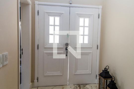 Hall social de casa de condomínio à venda com 5 quartos, 480m² em Tamboré, Santana de Parnaíba