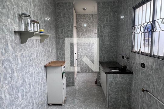 Cozinha de apartamento à venda com 2 quartos, 61m² em Vila Satúrnia, Campinas