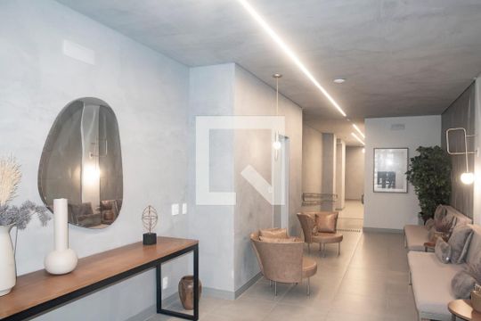 Hall social de kitnet/studio à venda com 1 quarto, 60m² em Chácara Inglesa, São Paulo