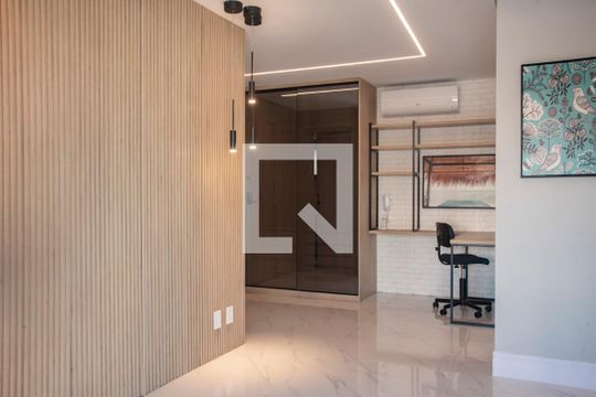 Studio de kitnet/studio à venda com 1 quarto, 60m² em Chácara Inglesa, São Paulo