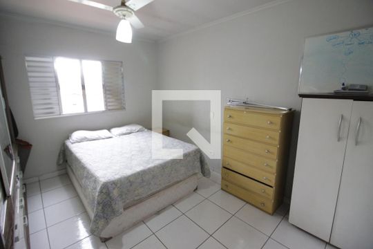 Quarto  de casa à venda com 3 quartos, 132m² em Cidade das Flores, Osasco