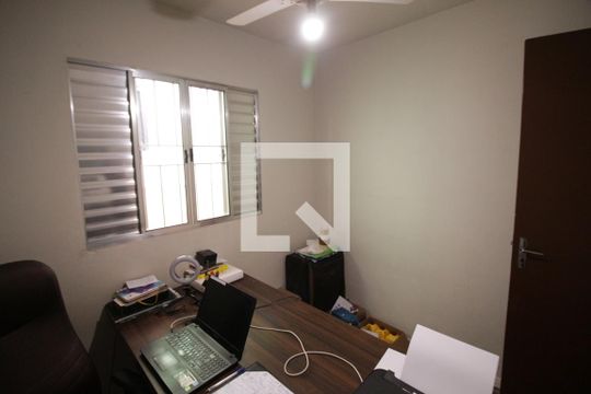 Quarto 2 de casa à venda com 3 quartos, 132m² em Cidade das Flores, Osasco