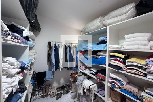Suíte 1 - Closet de casa de condomínio para alugar com 3 quartos, 658m² em Vargem Grande, Rio de Janeiro