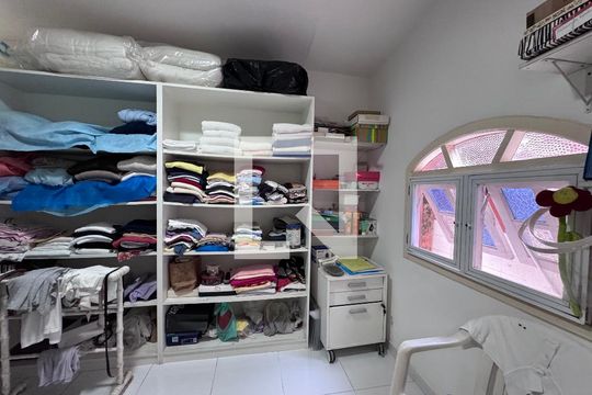 Suíte 1 - Closet de casa de condomínio para alugar com 3 quartos, 658m² em Vargem Grande, Rio de Janeiro