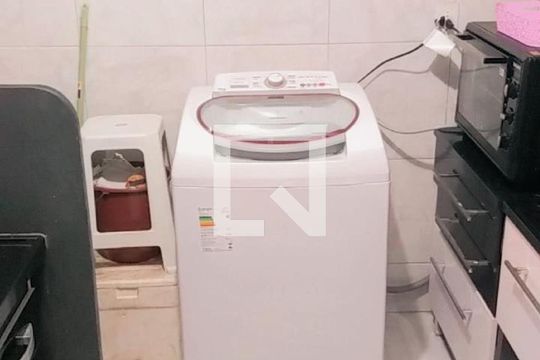Lavanderia de apartamento para alugar com 2 quartos, 45m² em Jardim Riacho das Pedras, Contagem