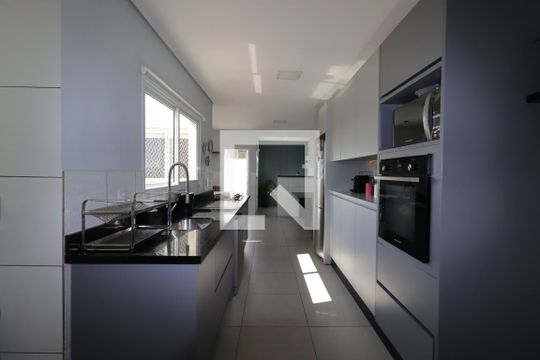 Cozinha de apartamento à venda com 2 quartos, 104m² em Vila Príncipe de Gales, Santo André