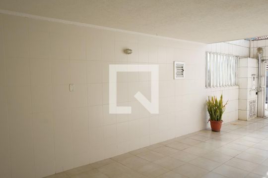 Garagem de casa à venda com 3 quartos, 180m² em Parque da Mooca, São Paulo