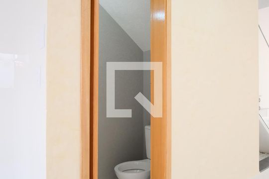 Lavabo de casa à venda com 3 quartos, 140m² em Penha de França, São Paulo