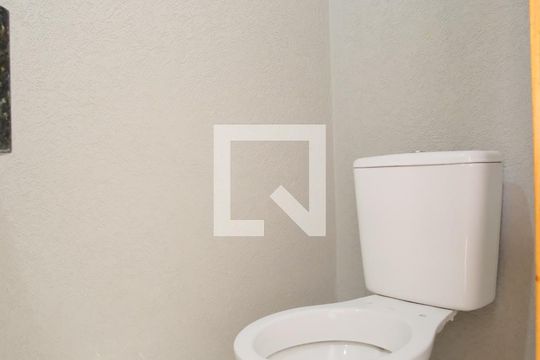 Lavabo de casa à venda com 3 quartos, 140m² em Penha de França, São Paulo