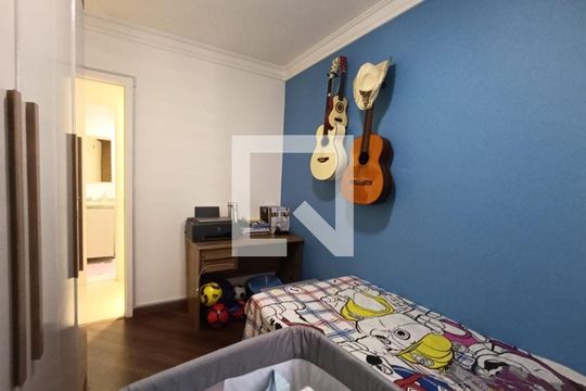 Quarto de apartamento à venda com 2 quartos, 50m² em Vila Metalúrgica, Santo André