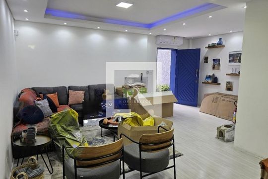 Casa à venda com 3 quartos, 140m² em Chácara Santo Antônio (Zona Sul), São Paulo