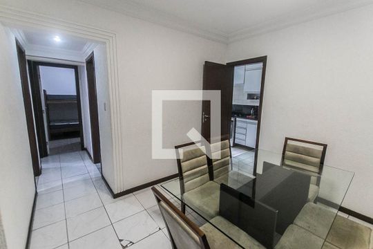 Sala de apartamento para alugar com 4 quartos, 127m² em Jardim Armação, Salvador