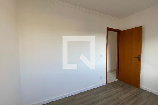 Quarto 1 de apartamento para alugar com 2 quartos, 55m² em Vila Libanesa, São Paulo