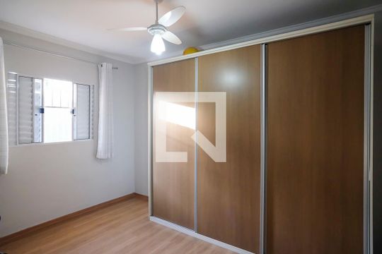 Quarto 1 de casa à venda com 3 quartos, 200m² em Vila Vivaldi, São Bernardo do Campo
