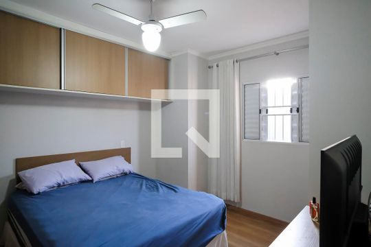 Quarto 2 de casa à venda com 3 quartos, 200m² em Vila Vivaldi, São Bernardo do Campo
