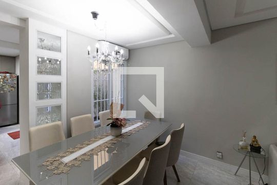 Sala de casa à venda com 3 quartos, 200m² em Aclimação, São Paulo