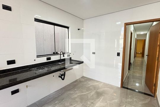 Sala/Cozinha de casa à venda com 3 quartos, 170m² em Utinga, Santo André
