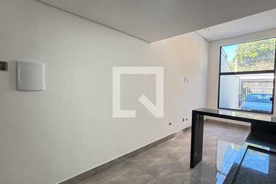 Sala/Cozinha de casa à venda com 3 quartos, 170m² em Utinga, Santo André