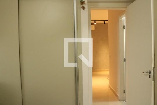 Suíte de apartamento para alugar com 2 quartos, 54m² em Lapa, São Paulo