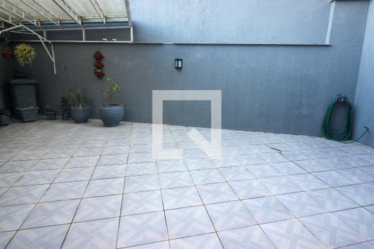 Garagem  de apartamento à venda com 2 quartos, 93m² em Jardim Isabel, Porto Alegre