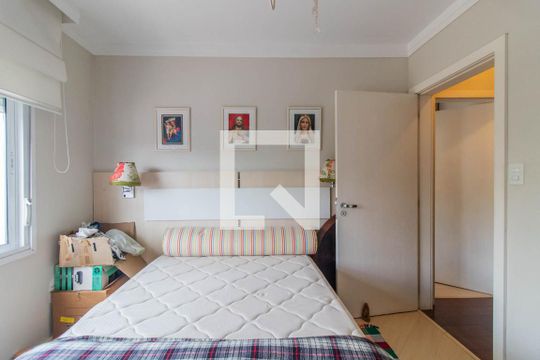 Quarto 1 de apartamento à venda com 3 quartos, 280m² em Santana, Porto Alegre