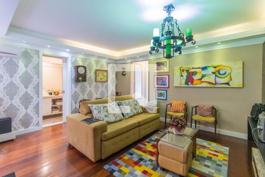 Sala de apartamento à venda com 3 quartos, 280m² em Santana, Porto Alegre