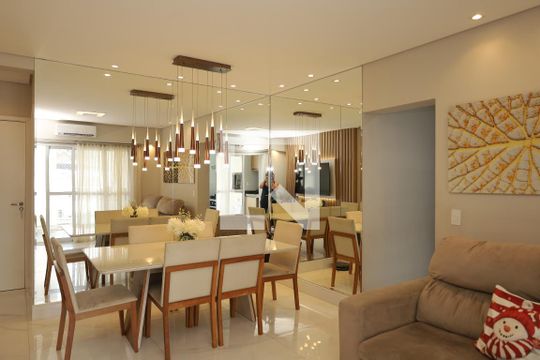 Sala de apartamento à venda com 2 quartos, 68m² em Vila Jacuí, São Paulo