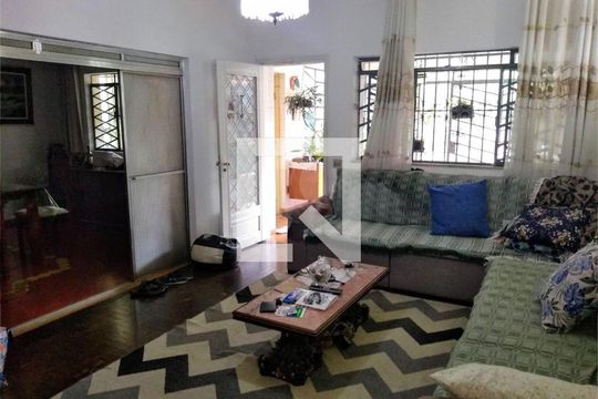 Casa à venda com 4 quartos, 200m² em Vila Santa Teresa, São Paulo